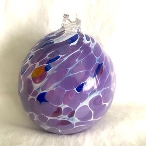 Glass Art Ornament / Bauble. 3-1/2” x 4”. Hand made, blown glass. EUC.